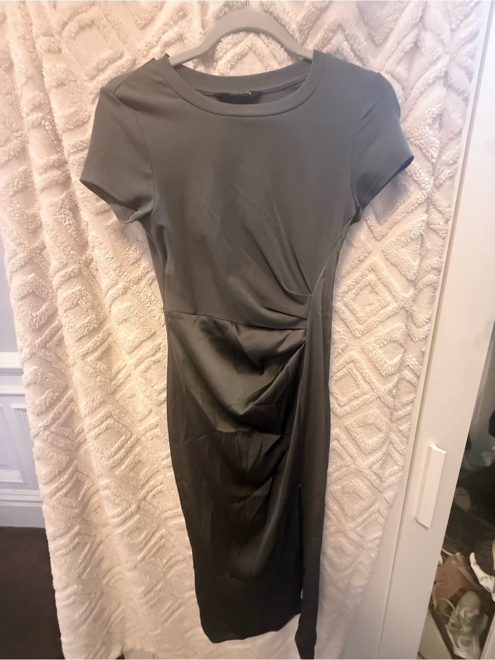 Olive Green Short-Sleeve Draped Midi Dress